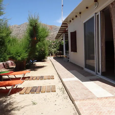 Aggelos Paradise Holiday home Stavros (Crete)
